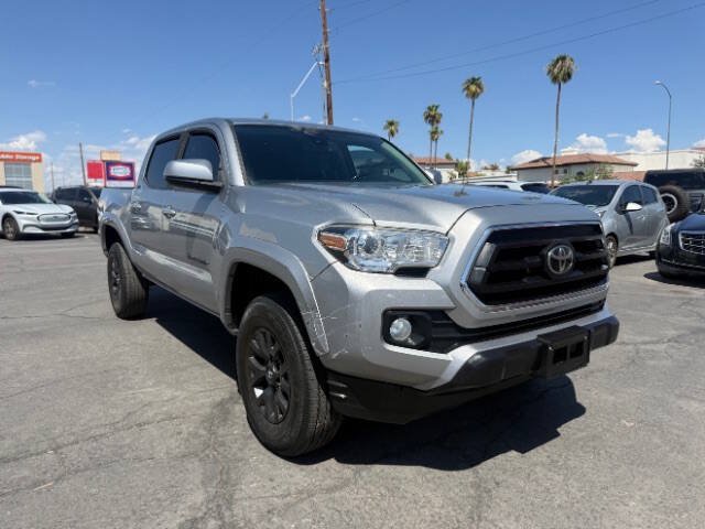 Used 2021 Toyota Tacoma SR5 RWD image 1