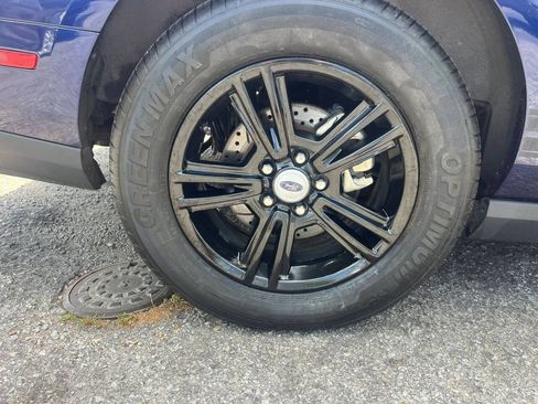 Used 2012 Ford Mustang Coupe RWD image 16