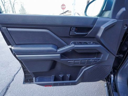 Used 2024 Toyota Tacoma SR5 image 10