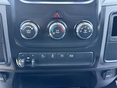 Used 2018 RAM 2500 Tradesman w/ Chrome Appearance Group AWD/4WD image 22
