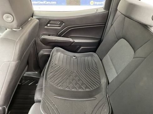 Used 2023 Chevrolet Colorado W/T RWD image 23