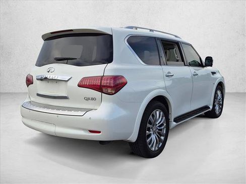 Used 2015 INFINITI QX80 4WD w/ Deluxe Technology Package image 5