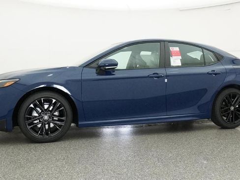 New 2026 Toyota Camry SE image 5