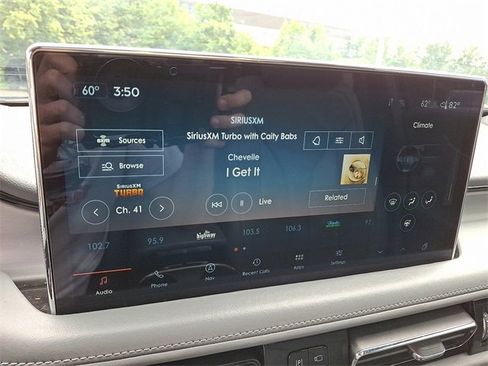 Certified 2022 Lincoln Nautilus Reserve image 19