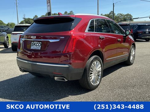 Used 2018 Cadillac XT5 Luxury w/ Driver Awareness Package FWD image 5
