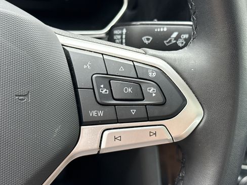 Used 2024 Volkswagen Jetta SEL image 20