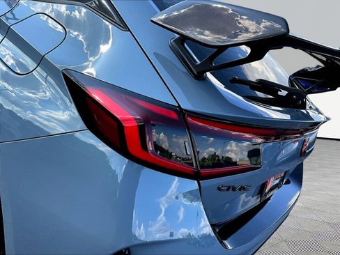 Used 2025 Honda Civic Type R image 23