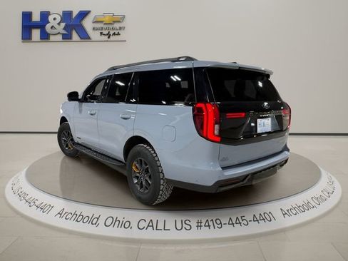 Used 2025 Ford Expedition Tremor AWD/4WD image 6