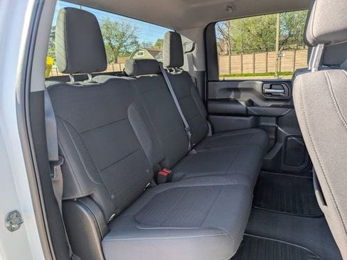 Used 2022 Chevrolet Silverado 2500 LT w/ Convenience Package image 26