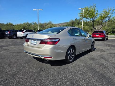 Used 2016 Honda Accord EX-L image 16