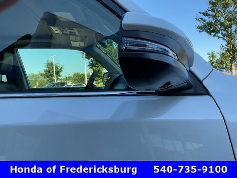 Used 2023 Toyota 4Runner Limited AWD/4WD image 13