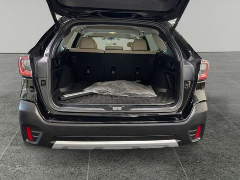 Used 2022 Subaru Outback Limited AWD/4WD image 13