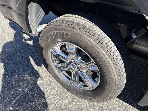 Used 2022 Ford F150 XLT w/ Equipment Group 302A High image 19