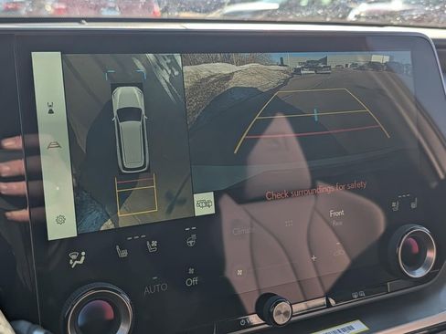 New 2026 Lexus TX 500h AWD image 21