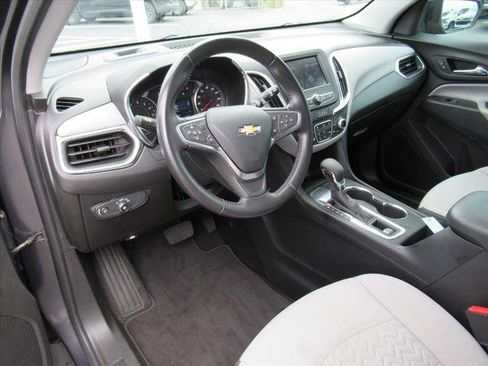 Used 2022 Chevrolet Equinox LT FWD image 16