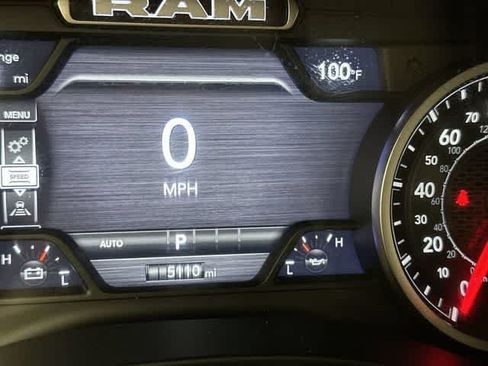 Used 2026 RAM 1500 Laramie AWD/4WD image 16