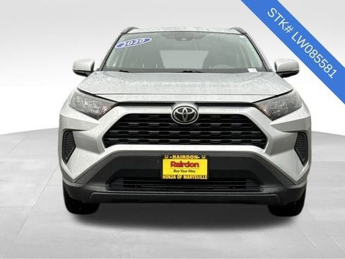 Used 2020 Toyota RAV4 LE image 2