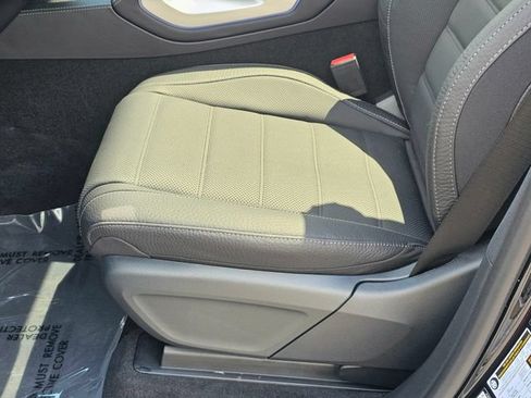 New 2026 Mercedes-Benz GLS 580 4MATIC image 17