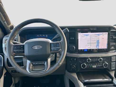 New 2026 Ford F250 Platinum w/ Platinum Plus Package AWD/4WD image 16