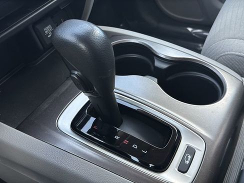 Used 2017 Honda Pilot EX image 32