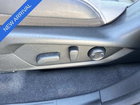 Used 2025 Subaru Forester Premium w/ Convenience Package #2 image 31