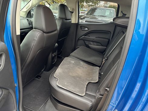 Used 2022 GMC Canyon Elevation w/ Elevation Premium Package image 14