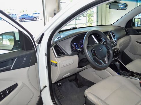 Used 2016 Hyundai Tucson SE w/ Option Group 12 AWD/4WD image 12