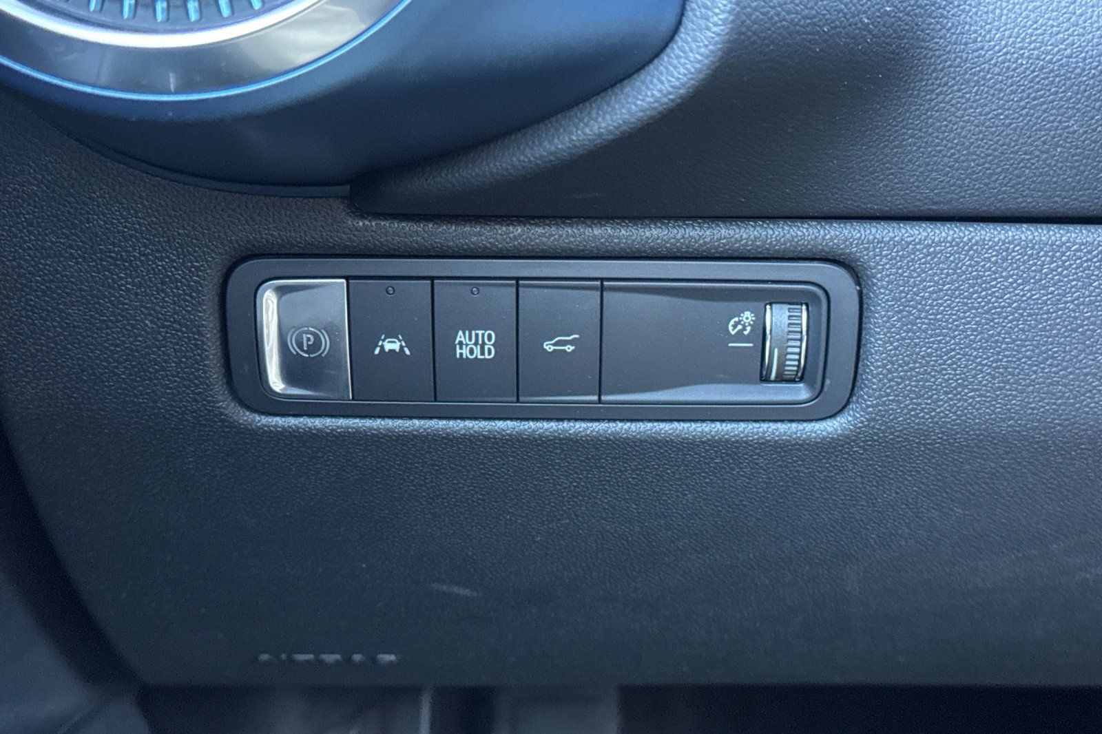 Used 2024 Chevrolet Equinox EV LT FWD image 38