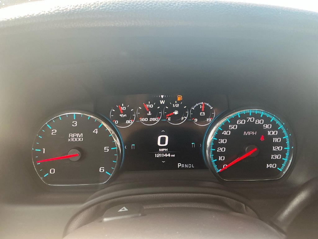 Used 2017 GMC Yukon SLT w/ Open Road Package RWD image 19