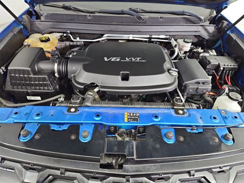 Used 2021 Chevrolet Colorado ZR2 w/ ZR2 Dusk Special Edition image 14