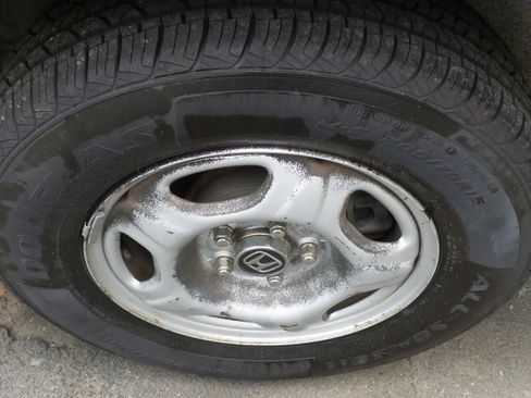 Used 2003 Honda CR-V LX image 19