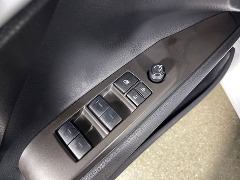 Certified 2024 Toyota Camry SE FWD image 16