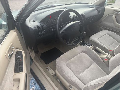 Used 1992 Honda Accord LX image 10