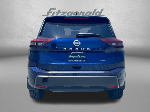 Used 2025 Nissan Rogue SV AWD/4WD image 7