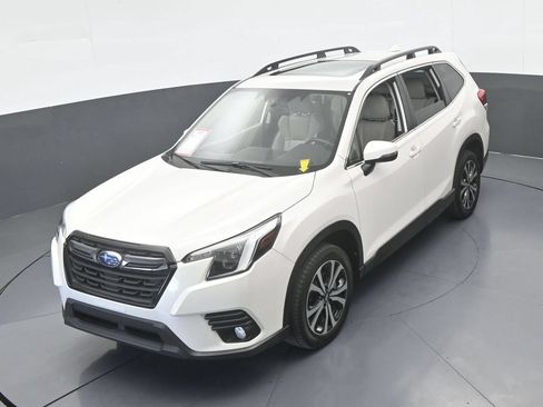 Used 2022 Subaru Forester Limited AWD/4WD image 45