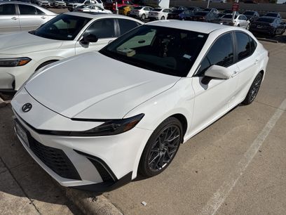 Used 2025 Toyota Camry SE