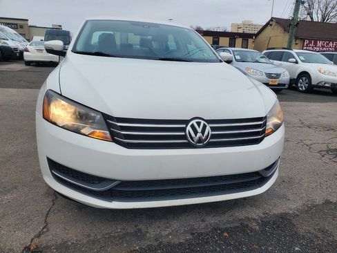 Used 2014 Volkswagen Passat 2.5 SE image 8