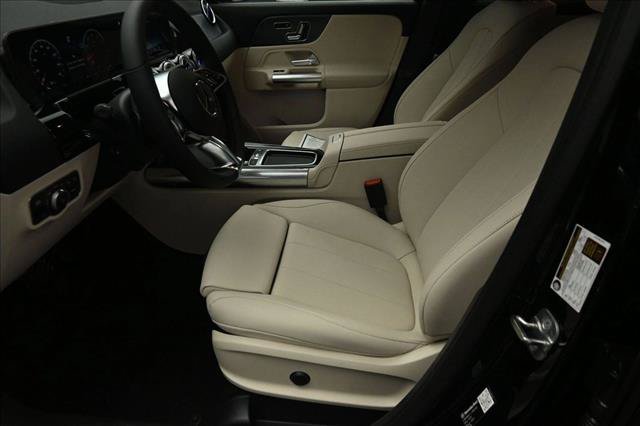 Certified 2026 Mercedes-Benz GLA 250 4MATIC image 9