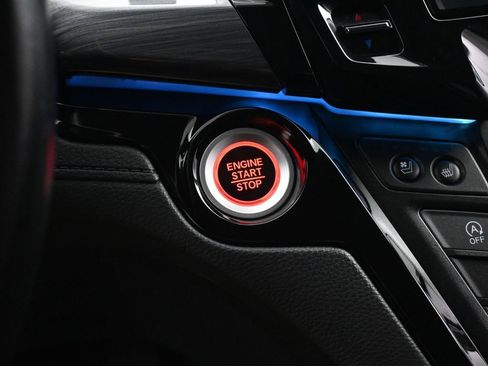 Used 2023 Honda Odyssey Elite image 32