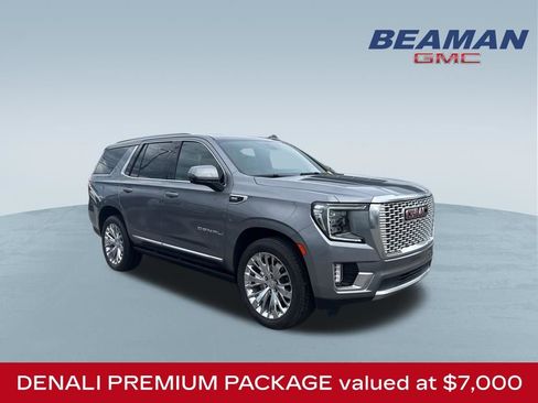 Used 2021 GMC Yukon Denali w/ Denali Premium Package AWD/4WD image 1