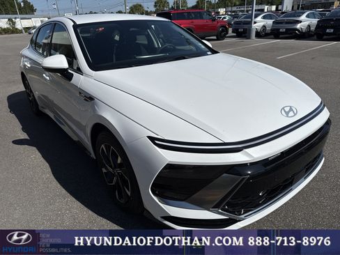 Certified 2025 Hyundai Sonata SEL FWD image 5