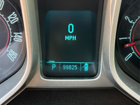 Used 2010 Chevrolet Camaro LT RWD image 21