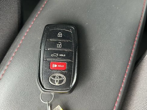 Certified 2024 Toyota Corolla SE w/ SE Premium Package FWD image 26