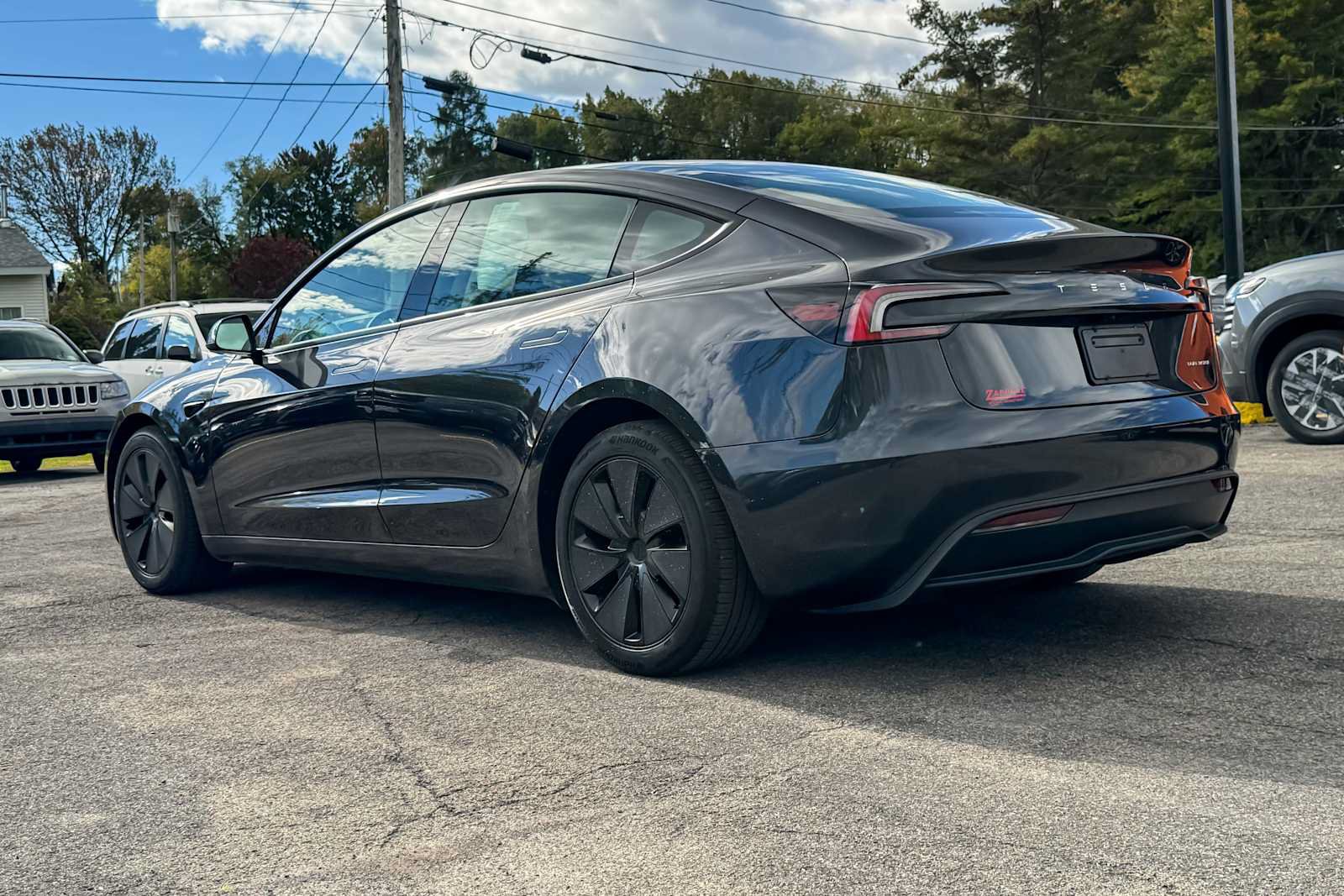 Used 2025 Tesla Model 3 Long Range AWD/4WD image 5