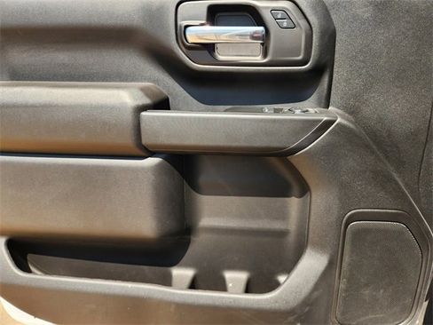 New 2024 GMC Sierra 2500 Pro w/ Convenience Package image 17