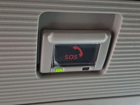 Certified 2021 Toyota RAV4 LE image 26