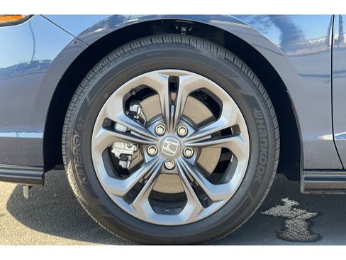 Used 2025 Honda Accord EX-L image 10