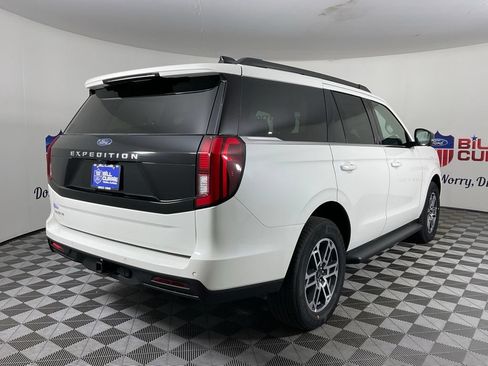 New 2026 Ford Expedition Active RWD image 3