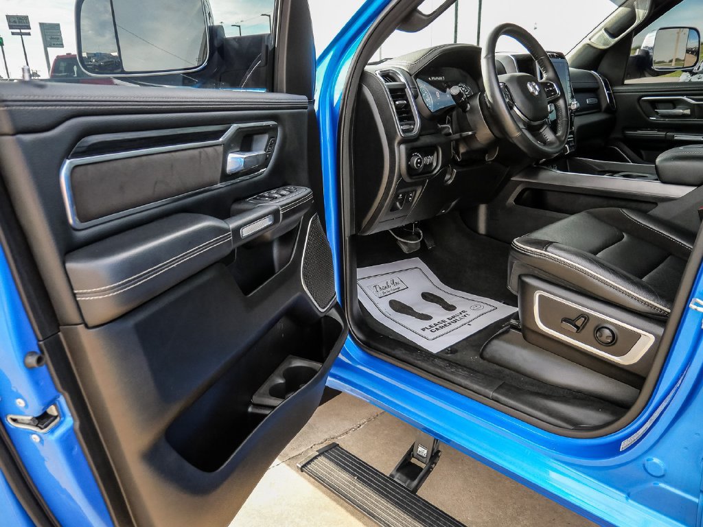 Used 2024 RAM 1500 Laramie RWD image 33