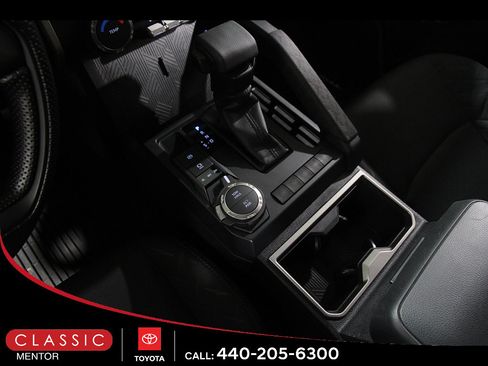 Used 2026 Toyota Tacoma SR5 AWD/4WD image 15